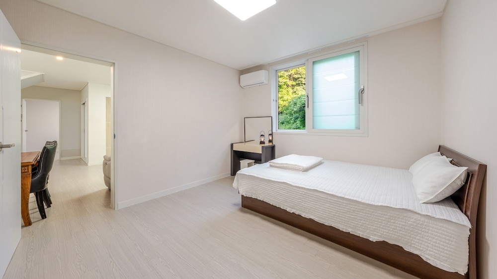 Gyeongju Sunflower Private Cottage