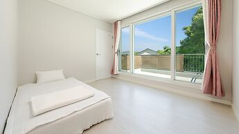 Gyeongju Sunflower Private Cottage