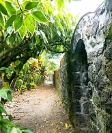 Plumeria Hilo Hotel