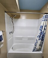 Plumeria Hilo Hotel