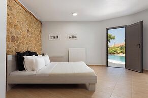 Aeolia Villa Athenian Riviera