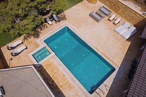 Aeolia Villa Athenian Riviera
