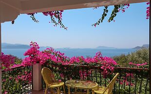Villa Lycia with Sea Platform