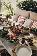 Lecole Hotel By Cityloft (Adults Only 12+)