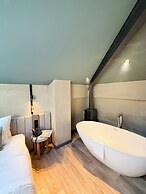 Lecole Hotel By Cityloft (Adults Only 12+)
