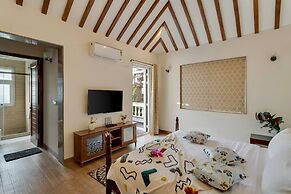 AquaVista  Assagao Residency