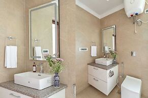 AquaVista  Assagao Residency