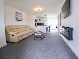4 Willow Grove - Freehold
