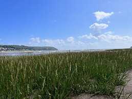 Ty Llaeth 2-bed Cottage, Sleeps 4, Pet Friendly
