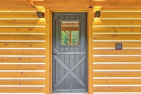 Covered Deck & Hot Tub: Cozy Retreat in Campton!