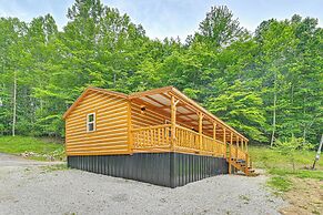 Covered Deck & Hot Tub: Cozy Retreat in Campton!