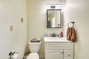 11 Mi to Danville: Family Home in Lancaster