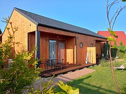 2 Bedroom Holiday Home With air Conditioning