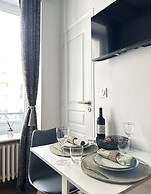 1587 Charonne