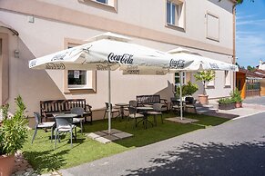 Oázis Hotel Apartments
