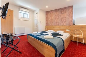Oázis Hotel Apartments