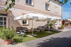 Oázis Hotel Apartments