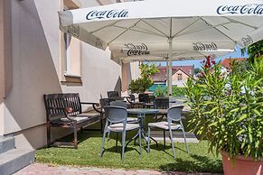 Oázis Hotel Apartments