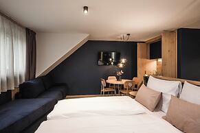 The Post Mountain Residence