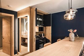 The Post Mountain Residence