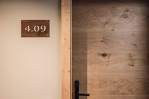 The Post Mountain Residence