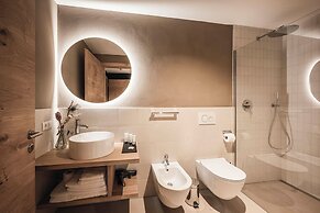 The Post Mountain Residence