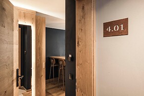 The Post Mountain Residence