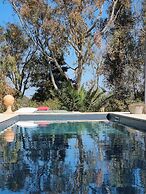 Petra Country House