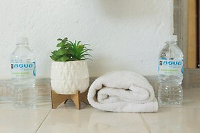 Apt. with Jacuzzi Ixt. Zihuatanejo 3 BR