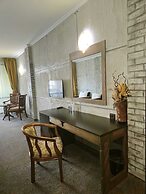 Art Hotel Babylon