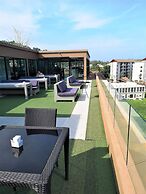 Superb Apt! 5 Mins to the Beach