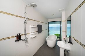 The Hideout Beachfront
