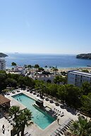Vistasol Apartments