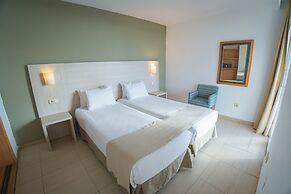Vistasol Apartments