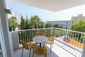 Vistasol Apartments