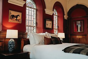 Dunedin House- Boutique Hotel