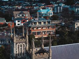 Dunedin House- Boutique Hotel