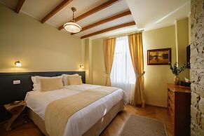 Zaivan Retreat