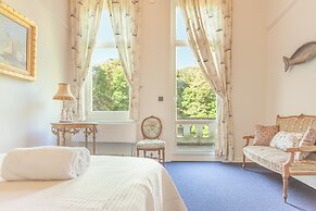 Villa Thor A Majestic 100-year-old Manor
