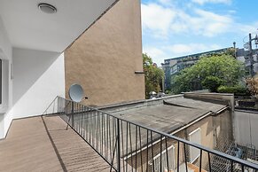 Domloge Lofts & Apartments