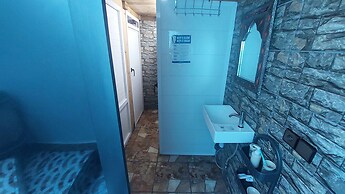 HABIBI HOSTEL