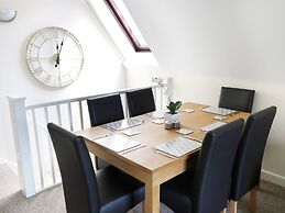 Valley Lodge 2