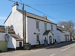 Valley Lodge 2