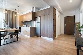 Uphome Suites