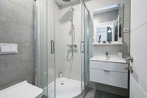 Uphome Suites