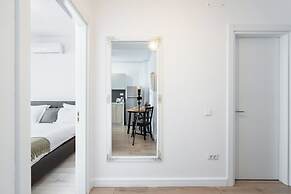 Uphome Suites