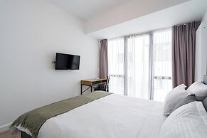 Uphome Suites