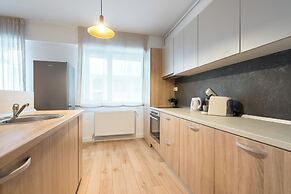 Uphome Suites