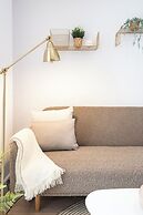 Uphome Suites