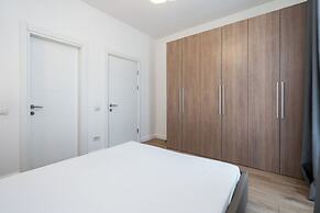 Uphome Suites